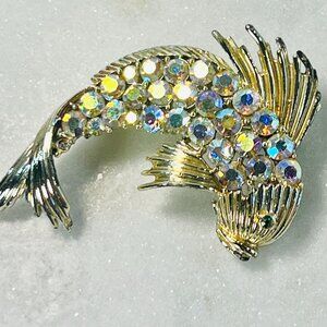 Vtg 1950s Coro Pegasus Brooch Pin Fish Aurora Borealis Rhinestones Koi Jewelry